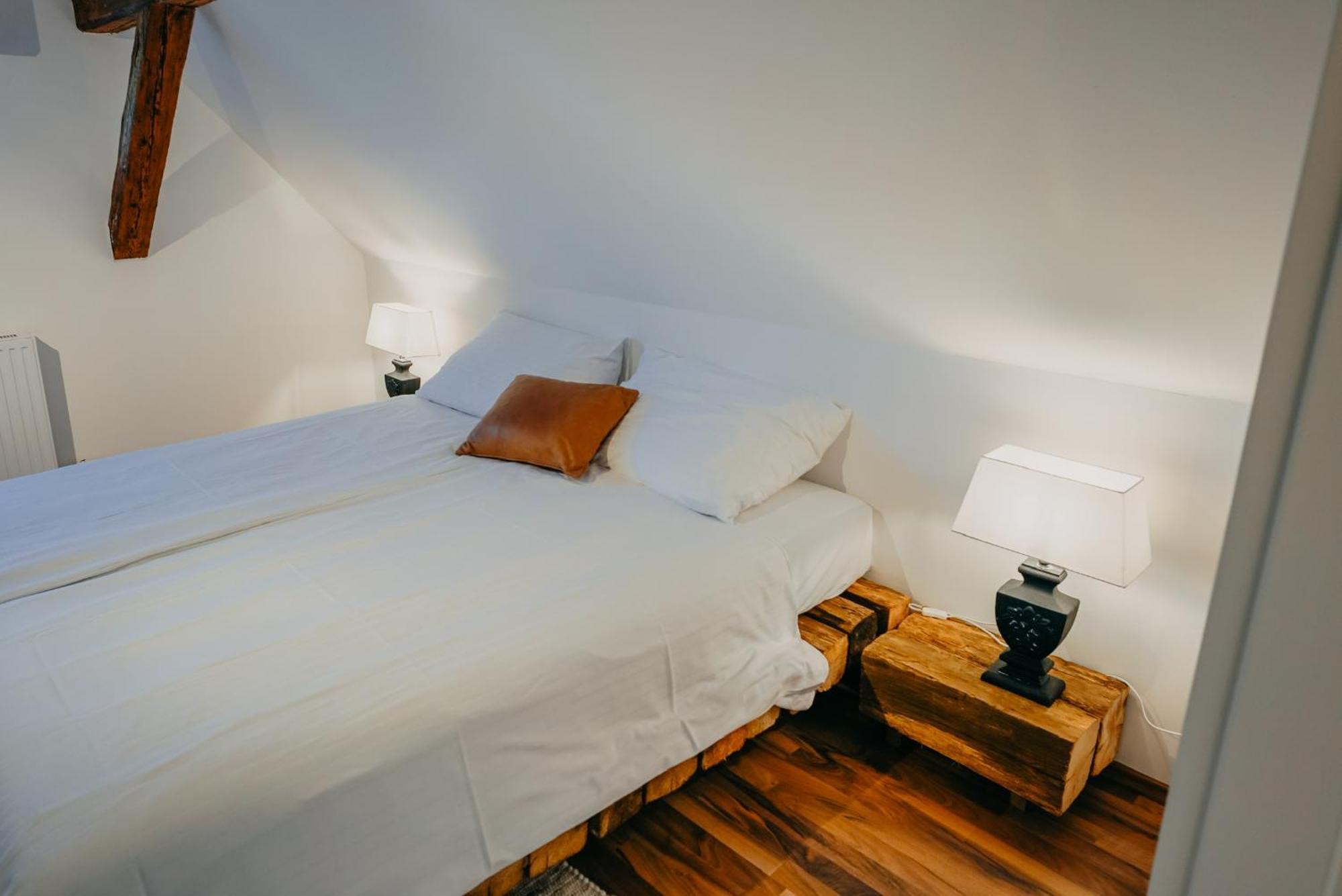 Weingut Holler Chalet Weingarten Spielfeld Bagian luar foto